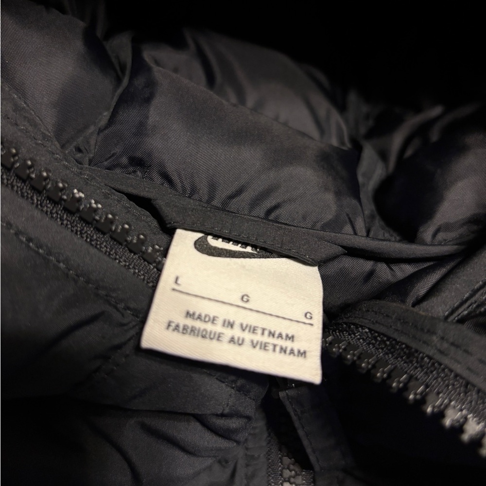 Nike puffer coat jacket youth L large - Picture 2 of 3